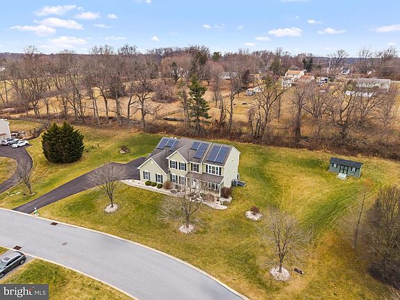 3rd image of 510 Wheatland Ct