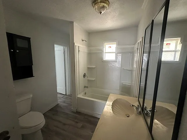 1322 N Lincoln Ave — Photo 8