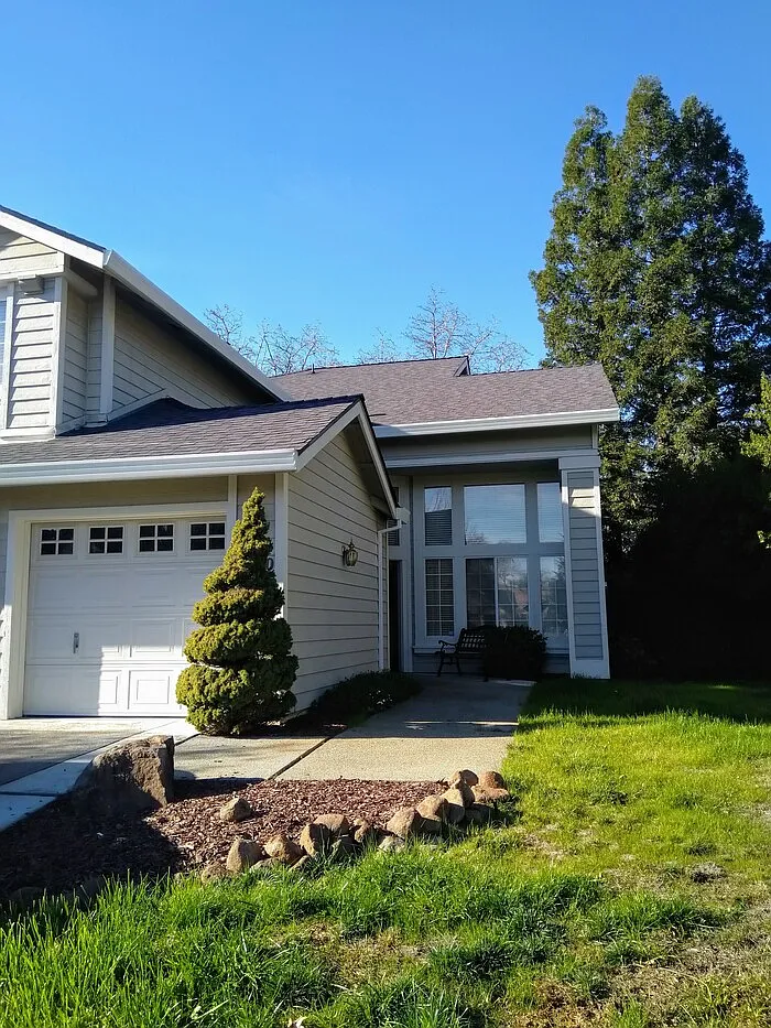 4 bed, 3.0 bath, 2509 sqft, $2,795 — Photo 3