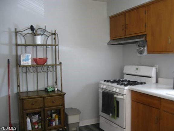 2nd image of 6514 Grosse Dr