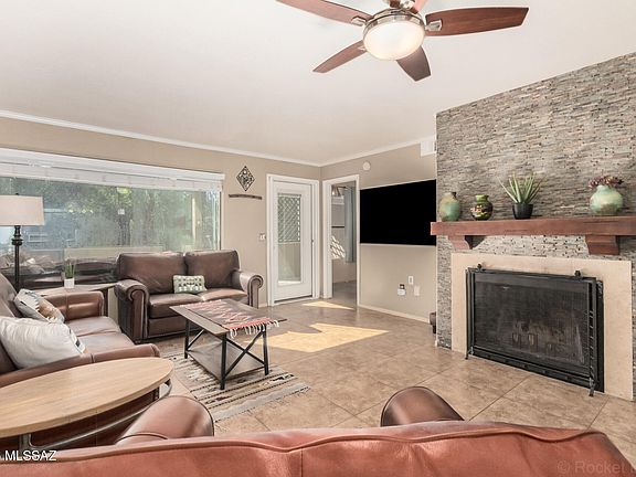 2nd image of 5855 N Kolb Rd Unit 6104