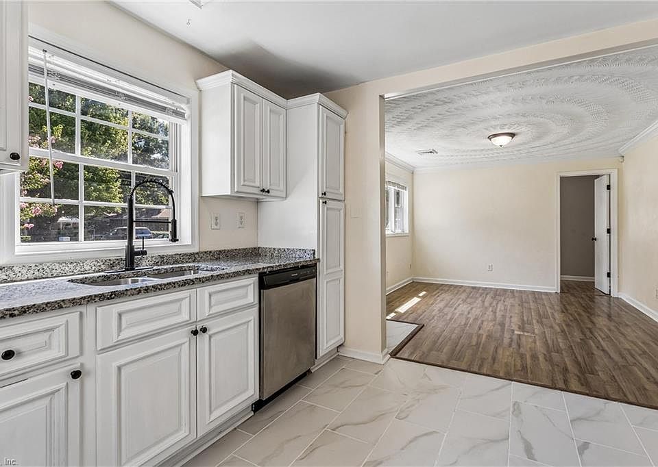 1st image of 1810 Martin Ave