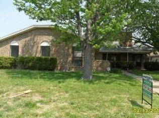 7205 Lakeshore Dr, Rowlett, TX 75089