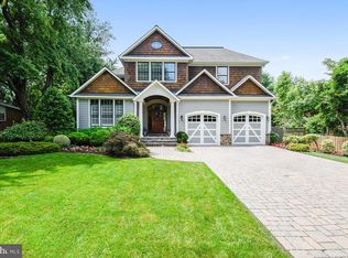 315 Windover Ave NW, Vienna, VA 22180