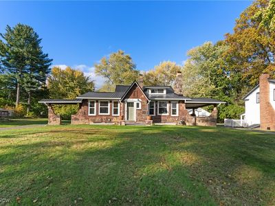 2619 E Aurora Rd, Twinsburg, OH, 44087