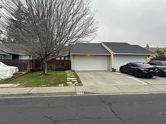 1st image of 539 Purdue Dr