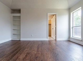 1321 Ridge Dr, Midlothian, TX 76065