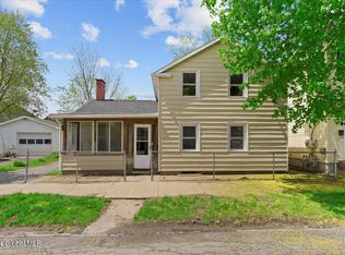 205 Elm St, Saratoga Springs, NY 12866