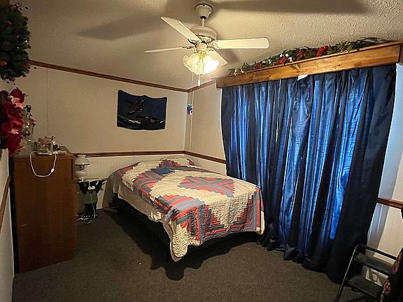 5th image of 405 E Texas St