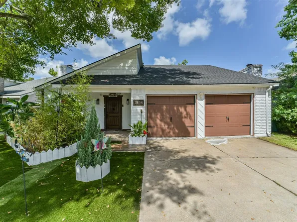 2814 Waypark Dr, Houston, TX 77082