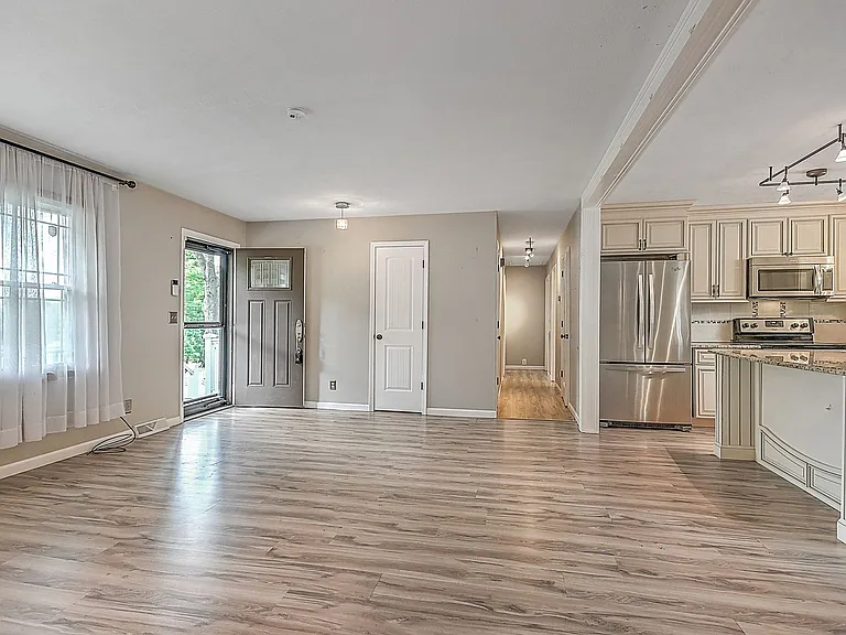 206 Sequoyah Dr — Photo 9