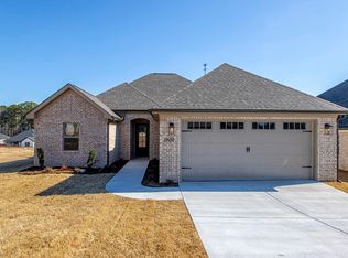 2808 Whisker Way, Benton, AR 72015