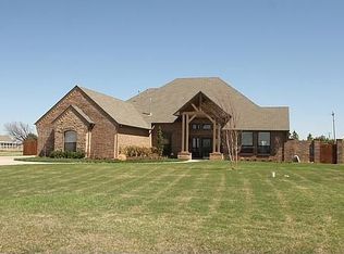 20740 Highlander Ridge Dr, Edmond, OK 73012