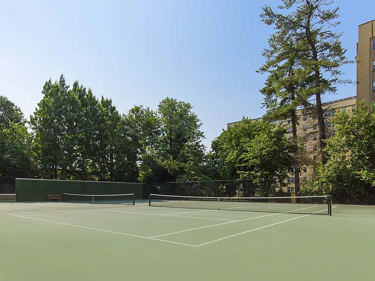 Ellicott House — Photo 11
