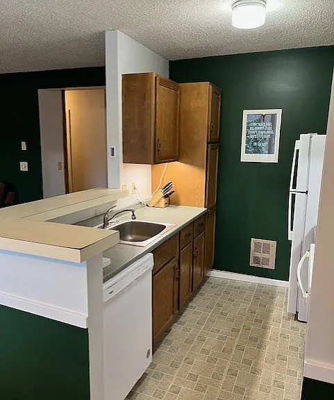 43 Ardec Ln #310 — Photo 5