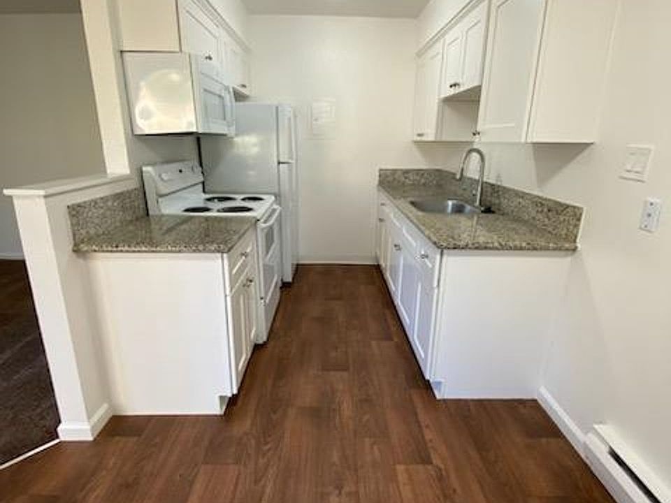 Alta Redwoods 6815 24th St Sacramento CA Zillow