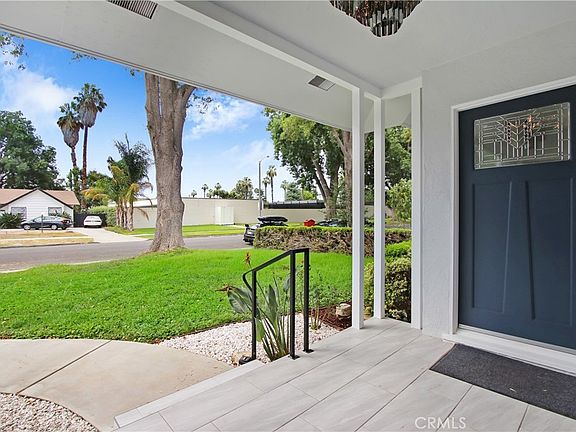 5th image of 4061 Maplewood Pl