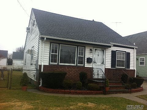 2nd image of 19 E Washington Ave
