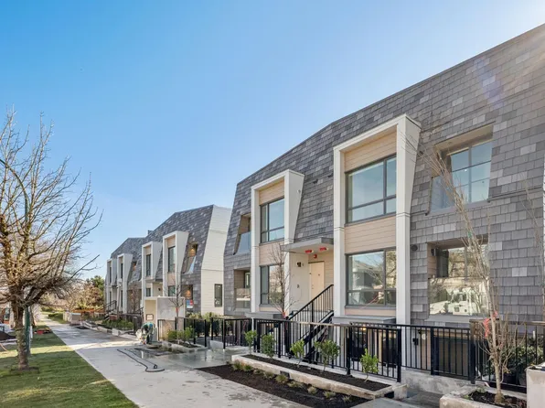 378 W 45th Ave #151, Vancouver, BC V5Y 2V8