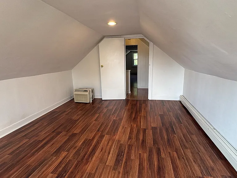 Bedroom1_1