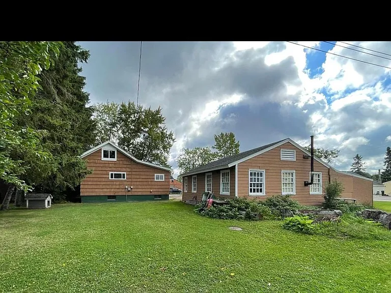1810 Ryan Ave — Photo 22