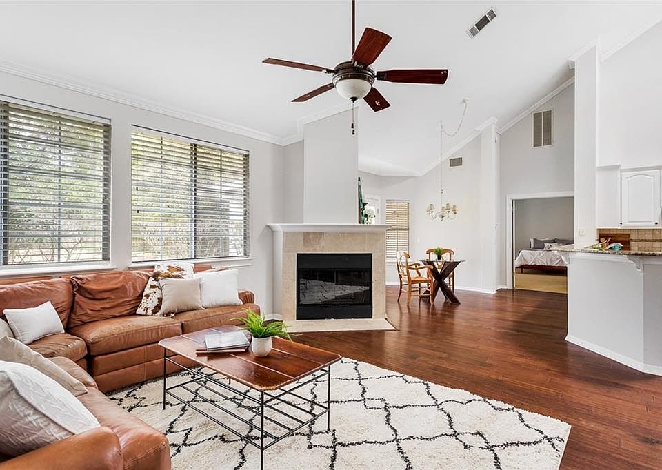 1st image of 6504 Deer Hollow Ln