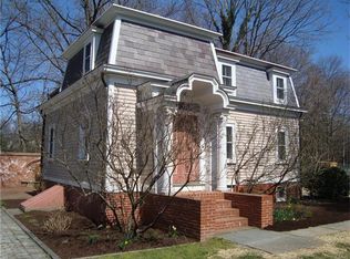 38 W Morgan Ave, Fairfield, CT 06824