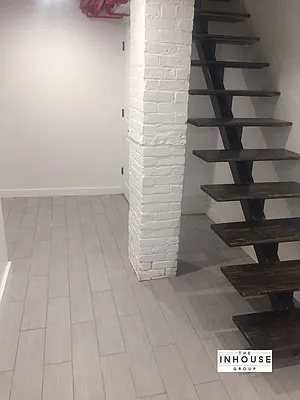 Rented by The InHouse Group | media 38