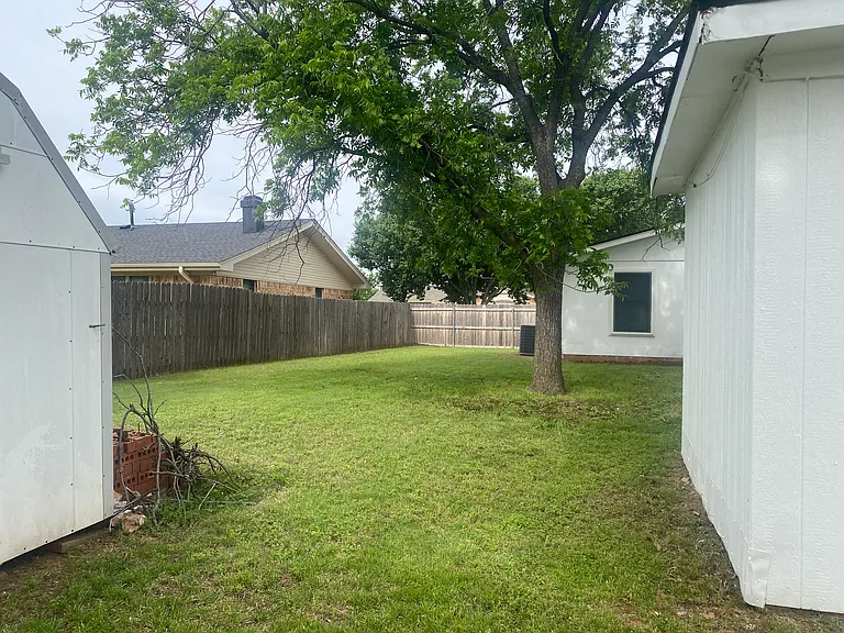 4501 Hughes Dr — Photo 47