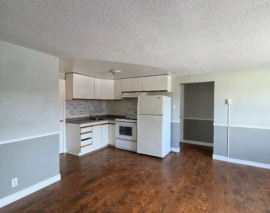 47 William St N #6