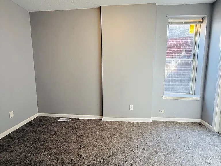 Wells Ave. 5345 — Photo 12