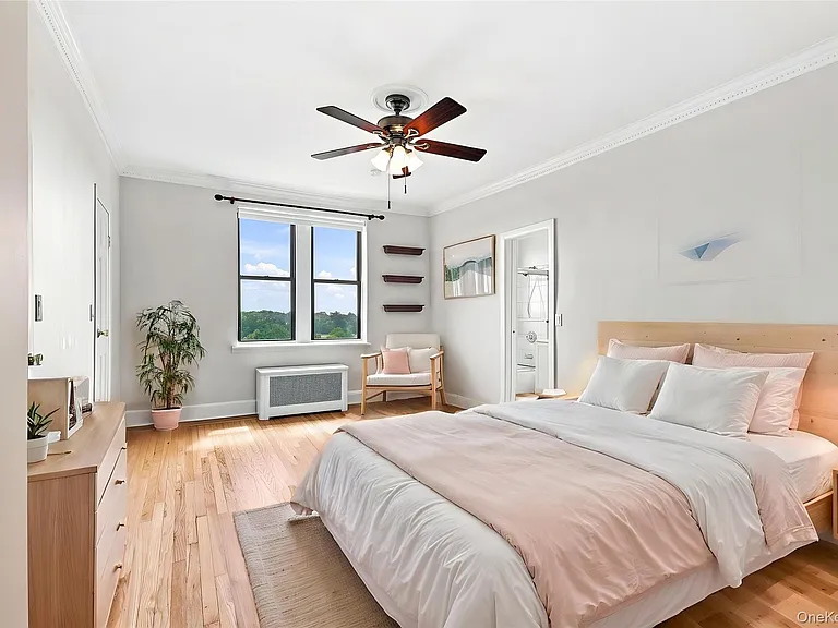11 Alden Rd #5L — Photo 13