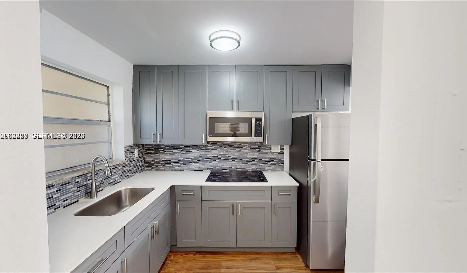 Rio Cristal Condo — Photo 1