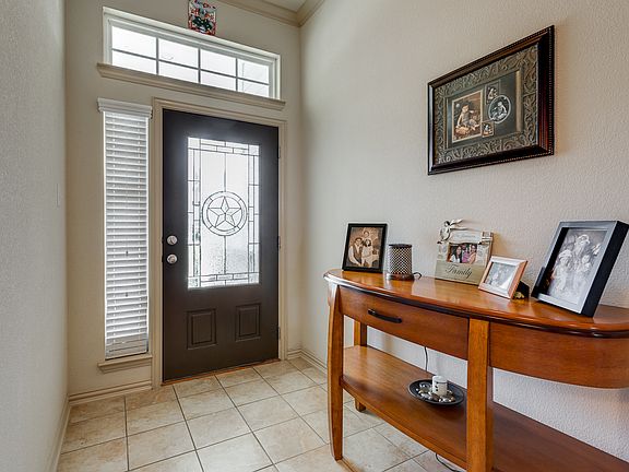 4th image of 7006 Kingdom Estates Dr