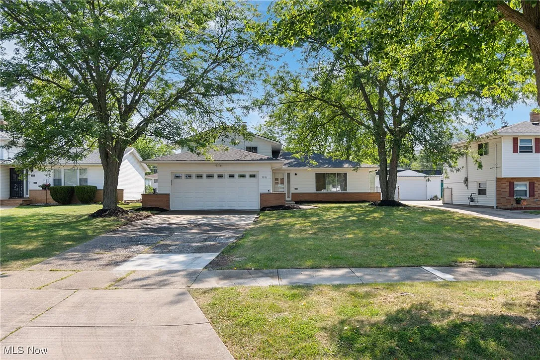 5981 Marra Dr photo 1