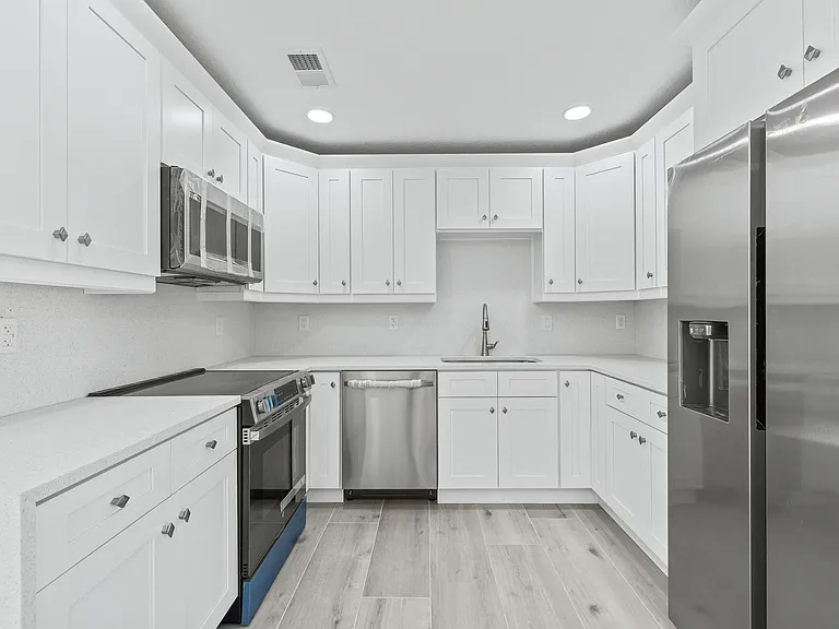 2303 Carroll Pl — Photo 7