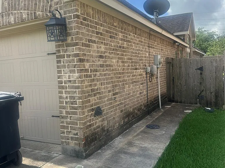 21823 Juniper Wood Ln — Photo 3
