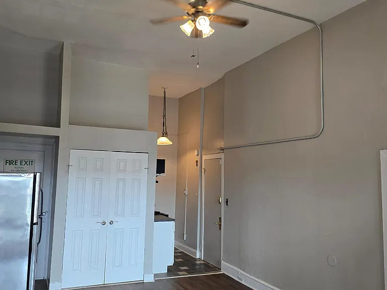 Unit Photo