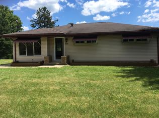 2235 Brighton Rd, Ellwood City, PA 16117