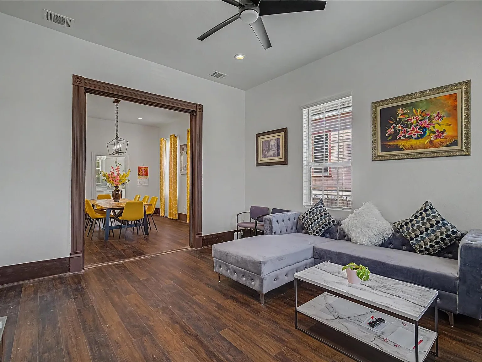 3 bed, 2.0 bath, 2151 sqft, $3,200 — Photo 4