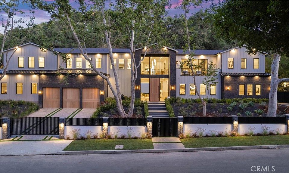 15820 Royal Oak Rd, Encino, CA 91436 MLS SR23128442 Zillow