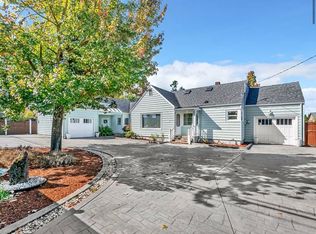 2740 Coburg Rd, Eugene, OR 97408