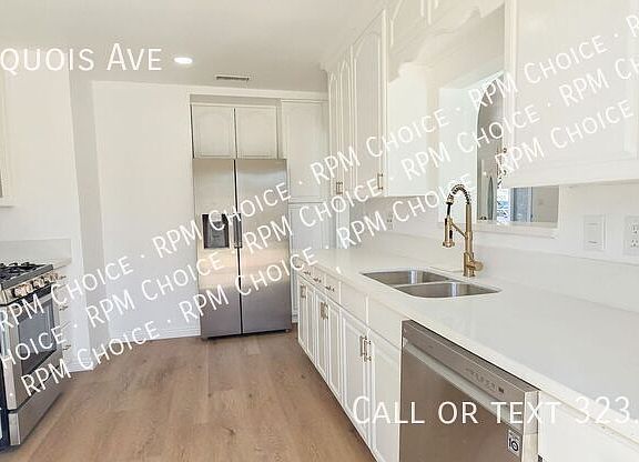 4th image of 3441 Iroquois Ave