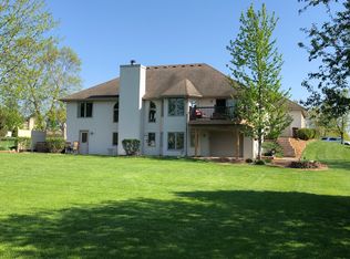 2364 Sunset View Ln, Kankakee, IL 60901