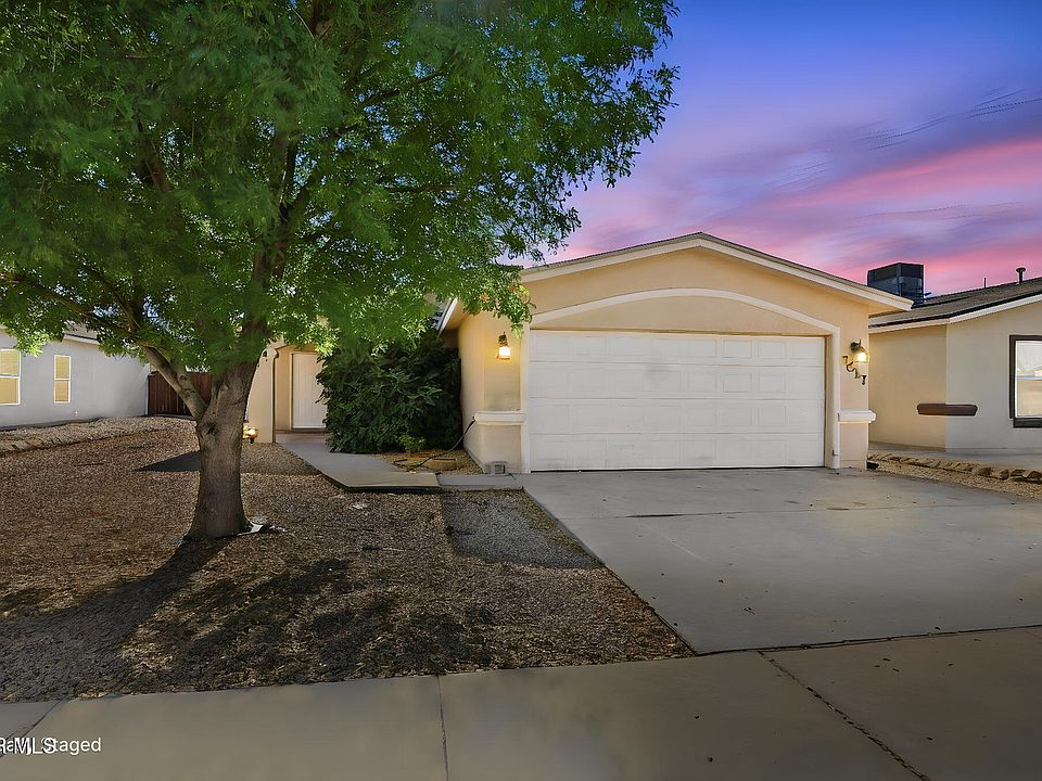 1st image of 7017 Pandora St