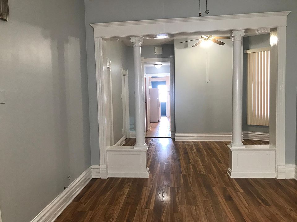 1st image of 1637 N Maplewood Ave #1