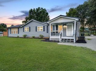 891 Cave Spring Rd, Owens X Rds, AL 35763