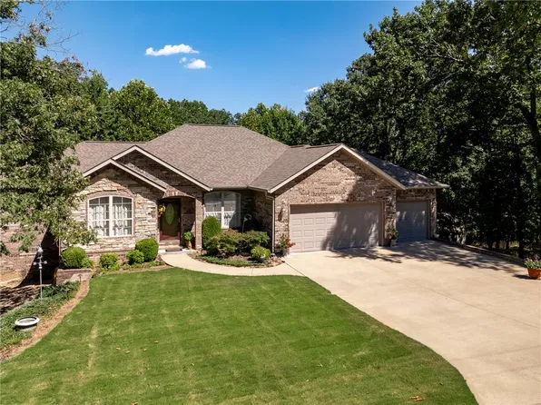 8 Barley Ln, Bella Vista, AR 72714