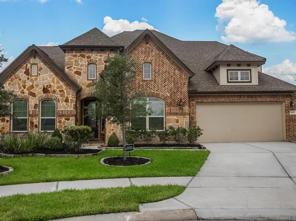 9403 Solano Point Ln, Cypress, TX 77433