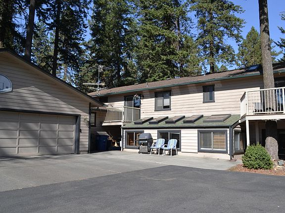 4th image of 9833 N Circle Dr
